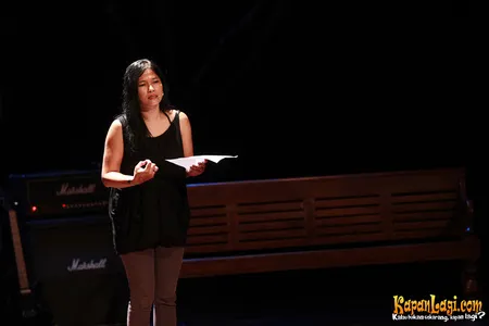 Foto Djenar Maesa Ayu