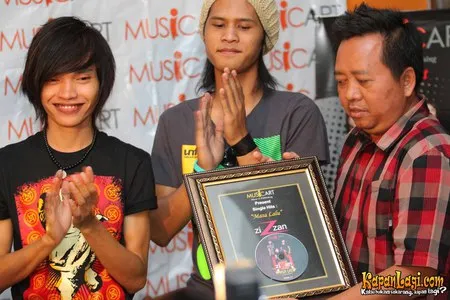 Foto Dodhy Kangen Band
