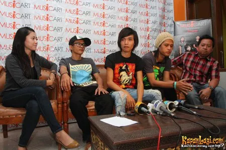 Foto Dodhy Kangen Band