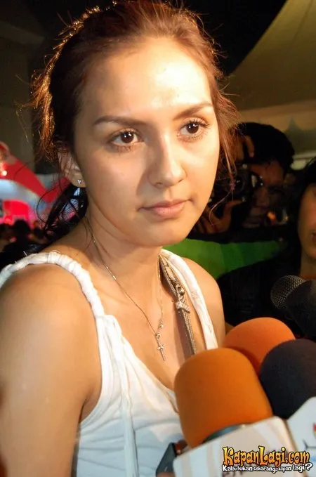 Foto Donna Agnesia