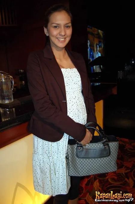 Foto Donna Agnesia