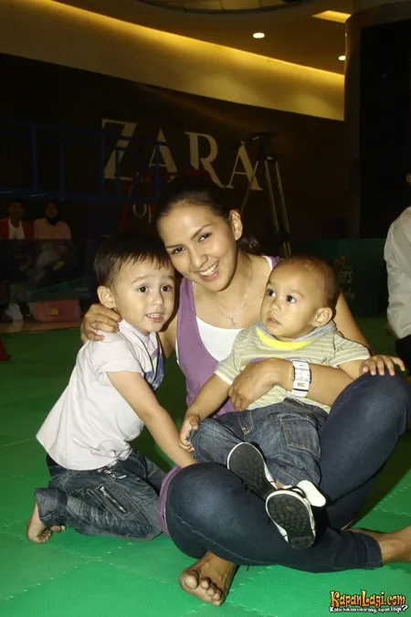Foto Donna Agnesia