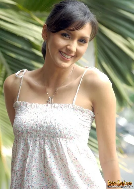 Foto Donna Agnesia