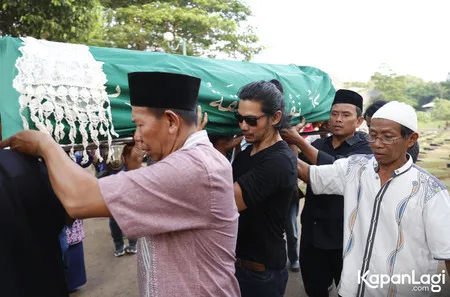 Foto Donny Alamsyah