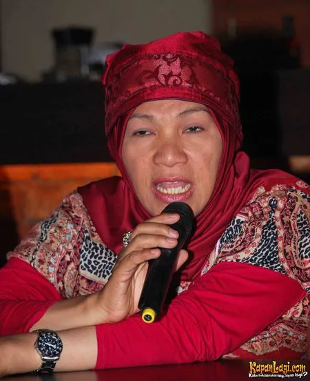 Foto Dorce Gamalama