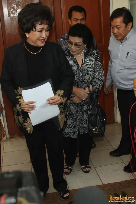 Foto Dr Utami Roesli