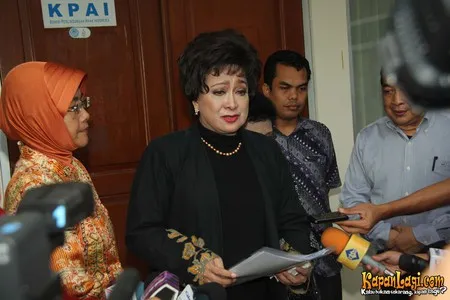 Foto Dr Utami Roesli