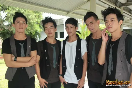 Foto Dragon Boyz