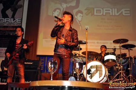 Foto Drive Band