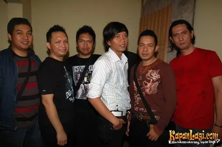 Foto Dunia Band