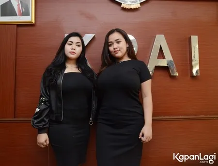 Foto Duo Semangka