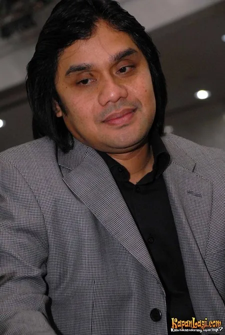 Foto Dwiki Dharmawan