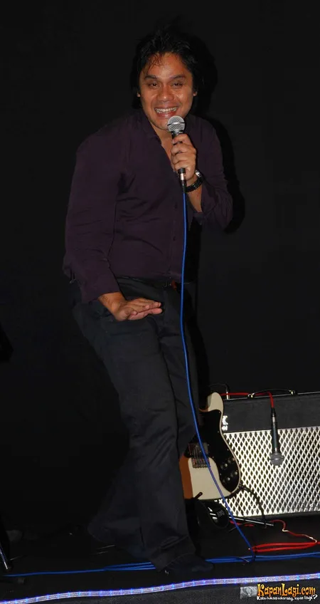 Foto Dwiki Dharmawan