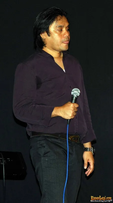 Foto Dwiki Dharmawan