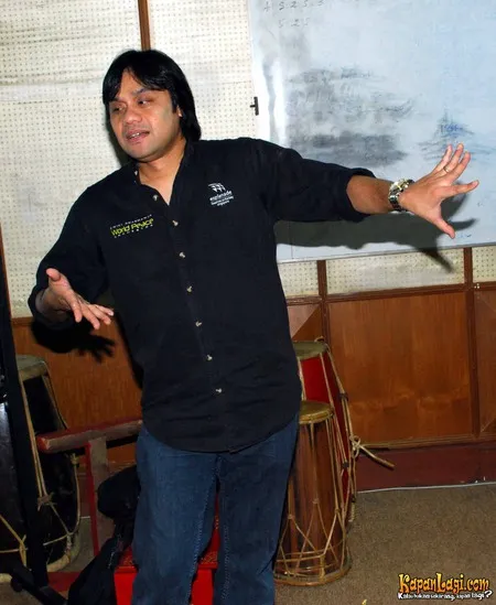 Foto Dwiki Dharmawan