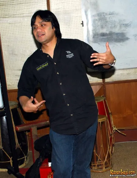 Foto Dwiki Dharmawan