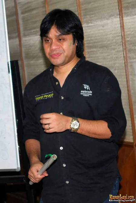 Foto Dwiki Dharmawan