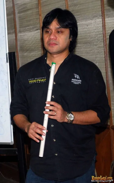 Foto Dwiki Dharmawan