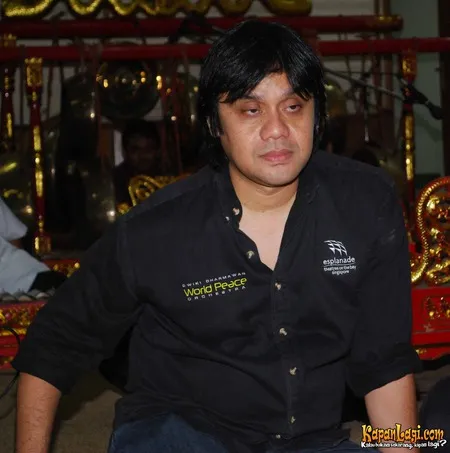Foto Dwiki Dharmawan