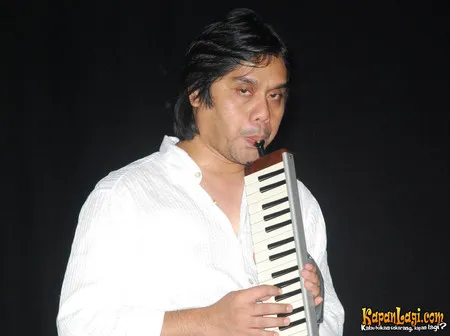 Foto Dwiki Dharmawan