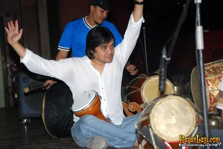 Foto Dwiki Dharmawan