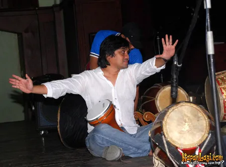 Foto Dwiki Dharmawan