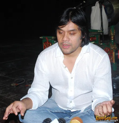 Foto Dwiki Dharmawan