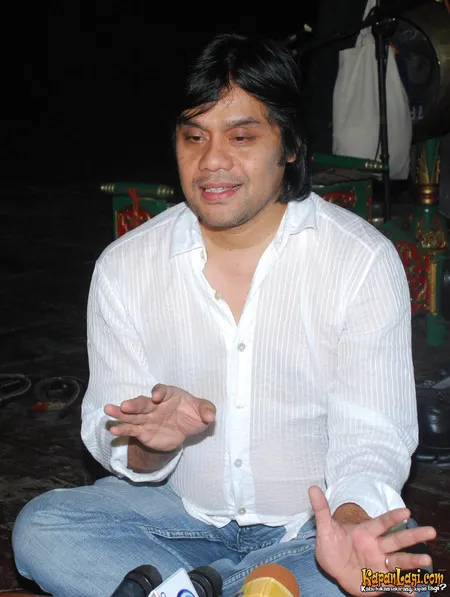 Foto Dwiki Dharmawan