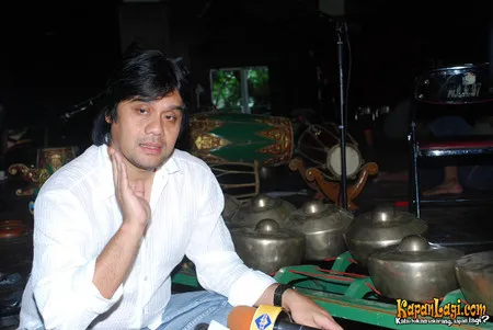 Foto Dwiki Dharmawan