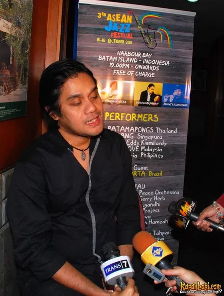 Foto Dwiki Dharmawan