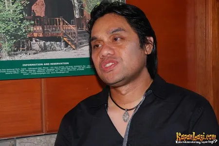 Foto Dwiki Dharmawan