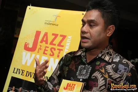 Foto Dwiki Dharmawan