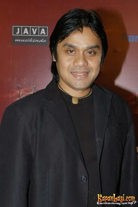 Foto Dwiki Dharmawan