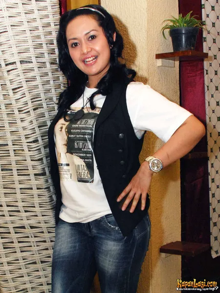 Foto Edies Adelia