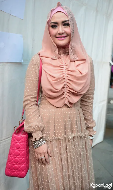 Foto Edies Adelia