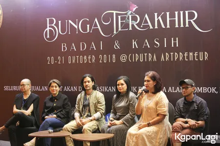 Foto Edward Akbar
