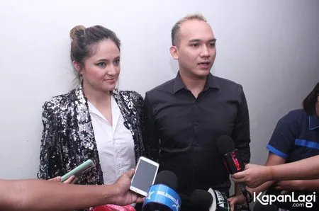 Foto Egi John Foreisythe