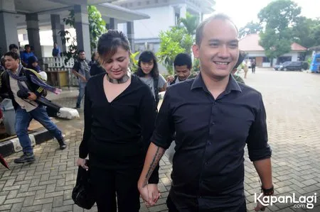 Foto Egi John Foreisythe