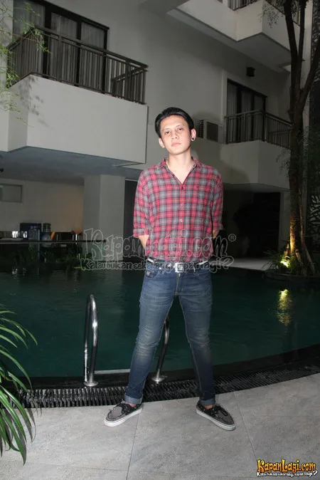 Foto Eighteen Plus Band