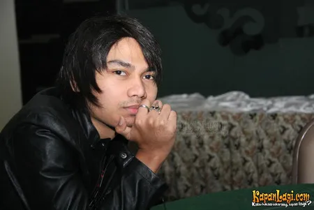 Foto Eighteen Plus Band