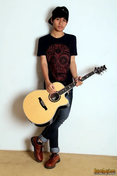 Foto Elang Putra Nuraga