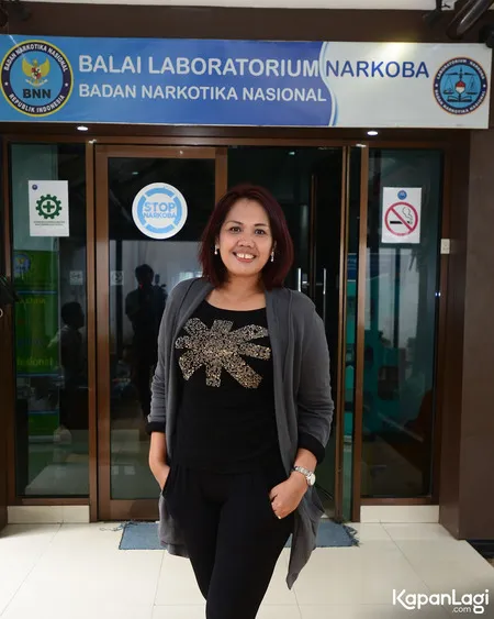 Foto Elly Sugigi