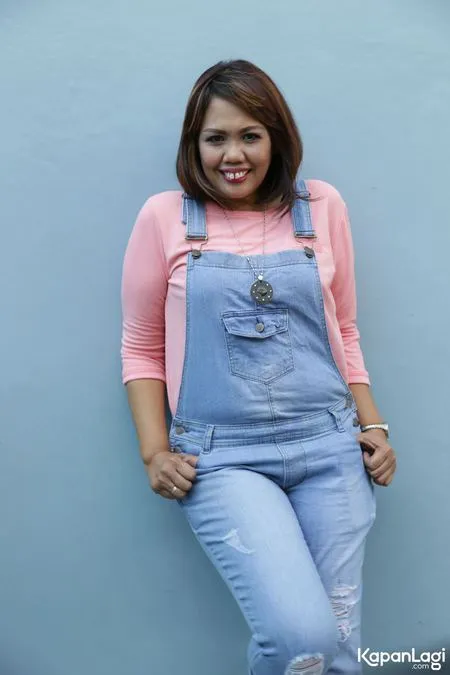 Foto Elly Sugigi