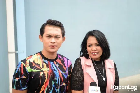Foto Elly Sugigi