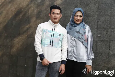 Foto Elly Sugigi