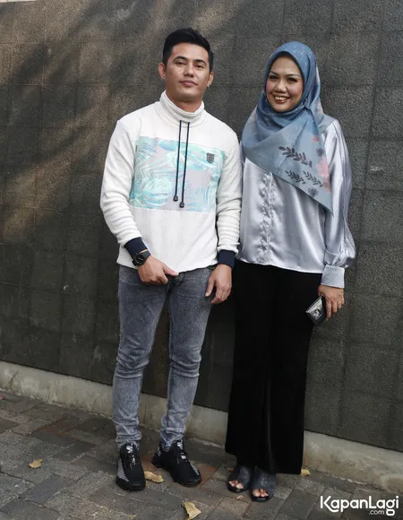 Foto Elly Sugigi