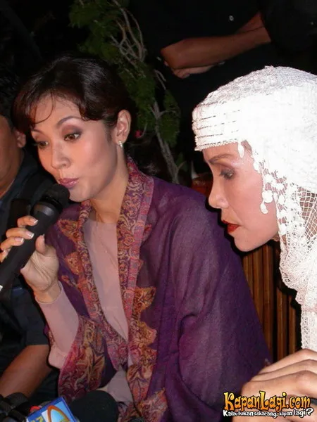 Foto Elma Theana