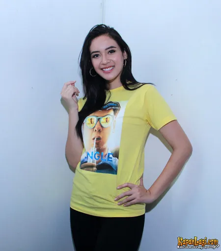 Foto Elvira Devinamira