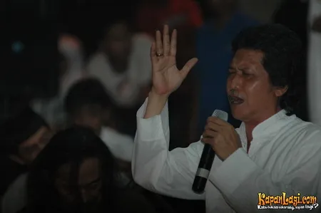 Foto Emha Ainun Nadjib