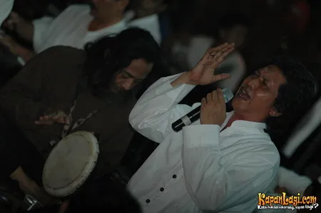 Foto Emha Ainun Nadjib